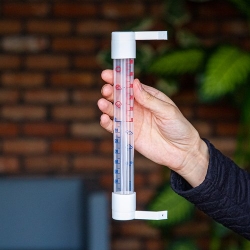 Balts āra termometrs ar caurspīdīgu skalu - 230 x 26 mm - 