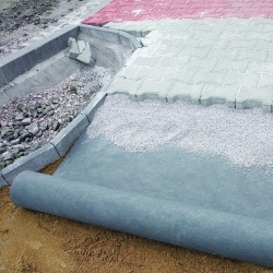 Grey mulching fleece -  2,00 x 30,00 m