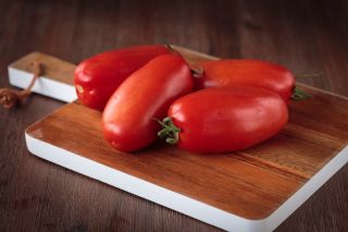 Tomate 'S. Marzano 3 '- Hochwachsend Freilandtomate Mediterraner Bestseller