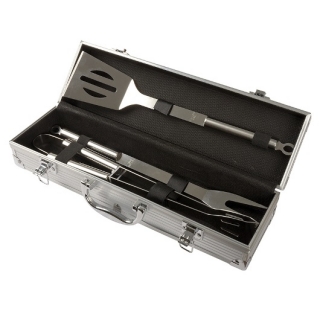 Set de accesorii pentru grătar - spatulă, clește, furculiță - într-o carcasă funcțională - 