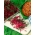 Microgreens - Beetroot merah - daun segar yang baru terasa segar - 